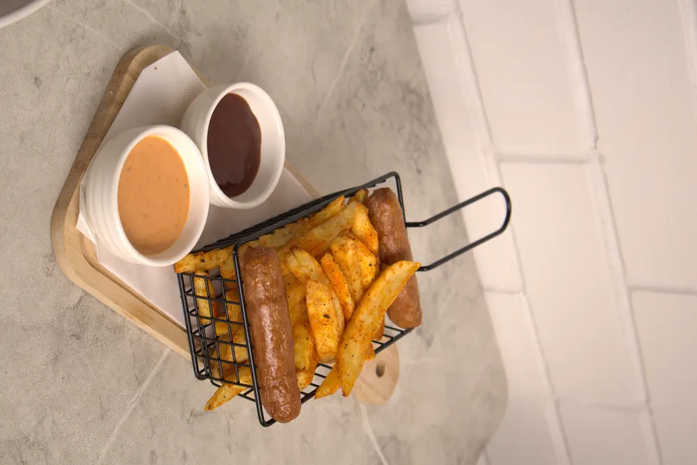 Chips & Sausage